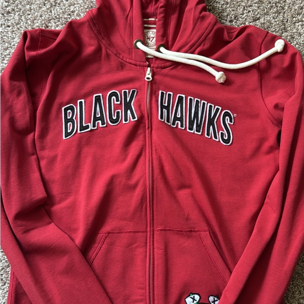 Red BlackHawks zip up